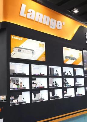 恩平电声馆 探索话筒世界的琳琅满目